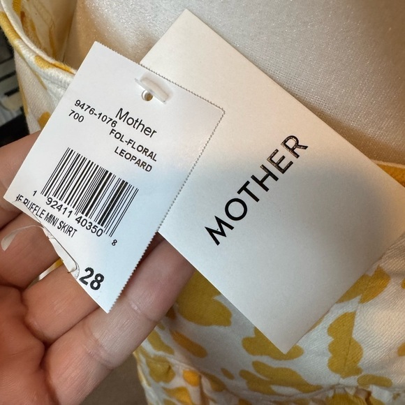 NWT Mother The Ruffle Dyed Floral Leopard Yellow Denim Mini Skirt Size 28 / 8 - Picture 11 of 11